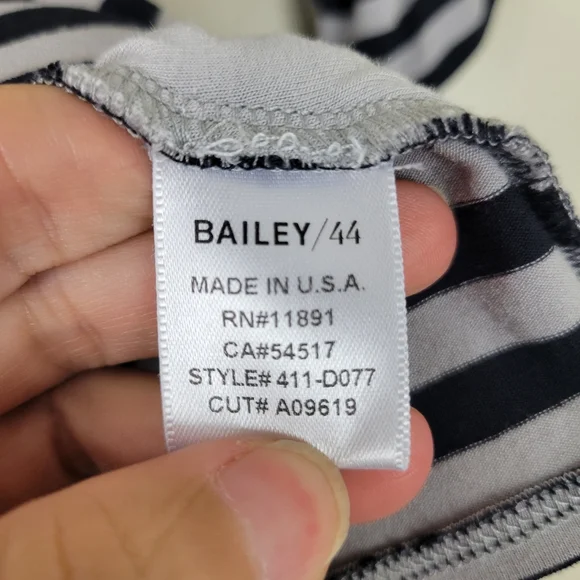 Bailey 44 (Nordstrom) Ruched Blouse - Picture 9 of 10